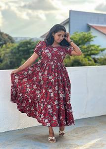 Vestido Maxi de Algodón Pretty Cotton, Vestido Maxi Happy Days, Vestido de Algodón Suave y Sencillo, Vestido Maxi Easy Grace, Vestido de Algodón con Corte Ajustado y Elegante - Product Image 3