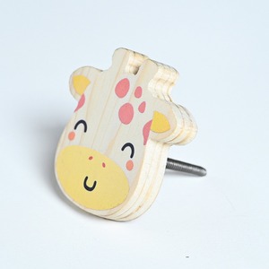 Poignées de tiroir et poignées de porte en bois de pin faites à la main, motif visage de girafe, blanches, pour commodes, armoires et meubles de cuisine - Product Image 6
