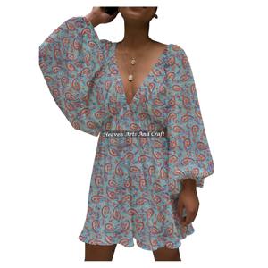 Robe de plage une pièce à col en V profond et manches lanternes, taille standard, personnalisée par le fabricant, imprimée à la main, vente en gros, best-seller - Product Image 6
