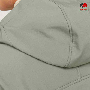 Ryan เสื้อแจ็กเก็ตมีซิปสำหรับผู้ชายเสื้อแจ็กเก็ตซอฟต์เชลล์ดีไซน์ตามสั่งพร้อมกระเป๋าโลโก้ออกแบบได้ตามต้องการ - Product Image 5