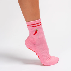 Chaussettes courtes roses avec broderie pimentée, semelle antidérapante, en mélange de coton pour femme, idéales pour le Pilates, le yoga, style régulier printemps - Product Image 3