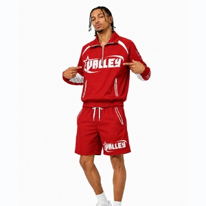 Ensemble de survêtement coupe décontractée pour homme en satin tissé respirant, coupe-vent, de haute qualité, personnalisé, marque privée, veste et short unis pour le printemps - Product Image 6