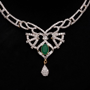 Conjunto de Collar de Esmeraldas Vintage para Compromiso, Chapado en Oro de 22K, con Circonitas Verdes y Rubíes, Joyería India para Novia, para Boda - Product Image 2