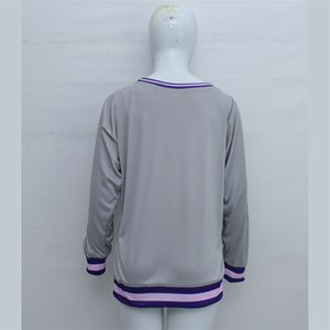 เสื้อสเวตเชิ้ตเปิดไหล่ผู้หญิง แฟชั่นลำลอง ผ้าฝ้ายนุ่ม สไตล์สตรีทแวร์สุดฮิต ขายส่งจากบูติก - Product Image 3