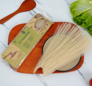 Nouilles de riz vietnamiennes fines et plates pour soupes et sautés, service de restauration, vente en gros, approvisionnement en vrac - Product Image 5