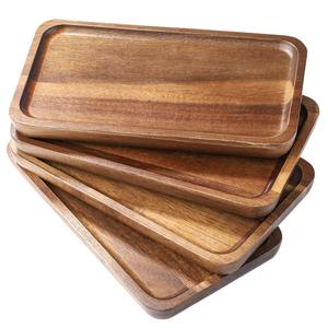 Ensemble de 4 plateaux de service en bois, plateaux en bois massif, planches à découper décoratives pour plats, assiettes, collations, dîner, utilisation à la maison, cuisine - Product Image 1