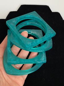 H a CRAFT Women's Classic <b>Resin</b> Bangles & Bracelets Handmade Party Jewelry with Carved Floral Design and Lovers Shape - Product Image 6