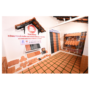 Clay <b>Bricks</b> Square Screen Tile Outdoor Firebricks Hollow Sintered Direct Vietnam Top Selling TUILDONAI T34 200x200mm Red - Product Image 1