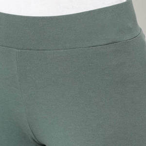 Pantalones de Yoga Personalizados para Mujer, Color Verde Salvia, Leggings Deportivos Sin Costuras, Ultra Suaves, Resistentes a Sentadillas, Control de Abdomen, Ropa Deportiva - Product Image 4