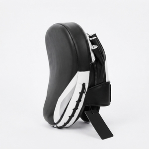 Premium Focus Pad Designed For <b>Coaches</b> And Athletes Delivering Superior Comfort Durability And Precision During Combat Sports - Product Image 6