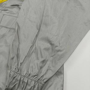 Chaqueta Cortavientos Impermeable y Transpirable para Hombre, Ideal para Senderismo, Deportes al Aire Libre y Running, Personalizable - Product Image 5