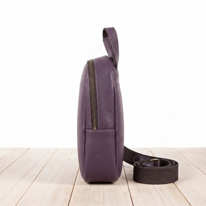 Sac bandoulière en cuir pour homme avec poches zippées, sac bandoulière professionnel en cuir pour homme, sac de poitrine en cuir pour homme - Product Image 3