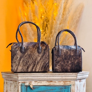 Sac de voyage de luxe 2026 le plus vendu, en cuir véritable 100% avec fourrure, mini sac de sport Speedy à deux poignées, qualité supérieure - Product Image 5