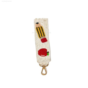 Porte-clés brodé de perles et de paillettes, personnalisable pour pochette et clés, fait main par MULTI CRAFT - Product Image 5