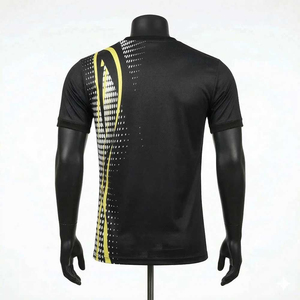 T-shirts graphiques personnalisés avec logo imprimé pour hommes, impression par transfert thermique, 100% coton, séchage rapide, style streetwear, service OEM/ODM - Product Image 3
