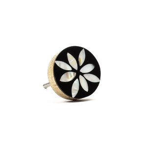 Boutons ronds en résine faits à la main FAIZA CRAFT FC-1774 de 2 pouces pour commodes et meubles, provenant de l'Uttar Pradesh - Product Image 5