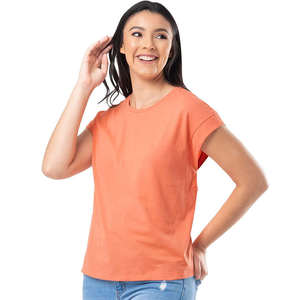 Camiseta de mujer para atuendos casuales diarios, camiseta a rayas para mujer con combinaciones de colores modernas - Product Image 6
