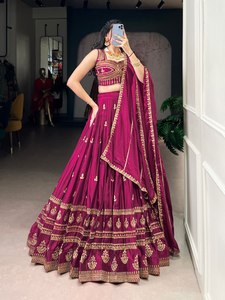 Conjunto de Lehenga Choli de tela de seda Rangoli suave de primera calidad con lentejuelas y bordados con hilo para funciones nupciales, eventos festivos y uso diario. - Product Image 4