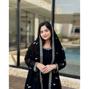 Conjunto de ropa de fiesta de diseñador para mujer Top elegante Plazzo y hermosa Dupatta - Product Image 6