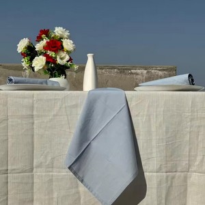 Serviettes de table en coton de luxe, carrées, simples, solides, faites à la main, réutilisables, lavables en machine, pour une mise en place de table minimaliste - Product Image 3