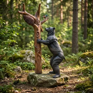 Escultura de Oso de Fibra de Vidrio con Figura de Árbol, Arte Decorativo para Exteriores, Decoración Animal, Arte para el Retiro, Montaje en Suelo, Paquete de una Sola Pieza - Product Image 1