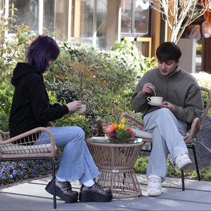 Ensemble de 3 ensembles de jardin Bistro en rotin avec coussins confortables - Product Image 2