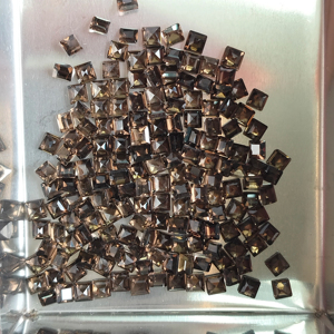 ควอตซ์สโมคกี้ธรรมชาติ 2.5 มม. ทรงสี่เหลี่ยมเจียระไนแบบสเต็ปคัท คุณภาพดีที่สุด พลอยเม็ดเดี่ยวสำหรับทำเครื่องประดับและสร้อยคอ - Product Image 3