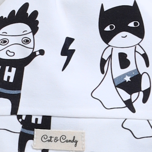 Superhero Bamboo Beanie Baberos orgánicos de bebé de calidad premium para los más pequeños - Product Image 2