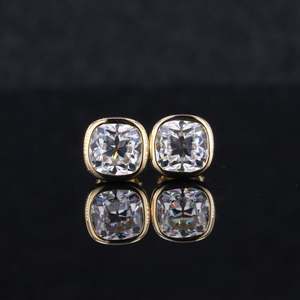 Pendientes de Diamantes Cultivados en Laboratorio con Corte Cojín en Oro, Oro Rosa, Oro Blanco o Plata VVS VS D E F para Mujer - Product Image 6