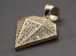 จี้เพชรเลี้ยงในห้องปฏิบัติการสไตล์วินเทจสำหรับผู้ชาย เงินแท้ 925 ประดับเพชรระยิบระยับ - Product Image 2