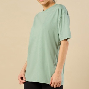 T-shirt en jersey 100 % viscose uni, doux au toucher, brodé, orné de perles, style hip-hop, personnalisé, à manches courtes, ourlet incurvé, coupe classique pour femme - Product Image 5