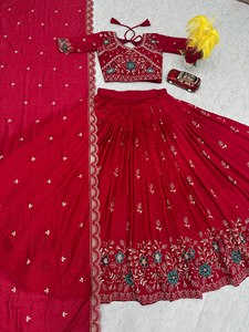 LAHENGA CHOLI DUPATTA, Hilo de Seda Vichitra Puro con Bordado de Hilo y Tela, Estilo Val - Product Image 6