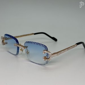 Gafas de Sol con Degradado de Color Azul y Acentos de Diamantes Moissanite con Corte de Pera VVS Personalizados, Hechas a Mano, Estilo Hip Hop - Product Image 3