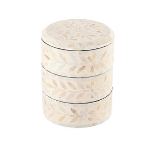 Boîte à plusieurs étages en nacre à 3 niveaux avec couvercle pour aliments secs, encens ou petites friandises pour le Ramadan et l'Aïd Moubarak - Product Image 1