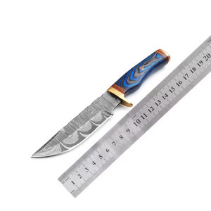 Cuchillo de caza hecho a mano de acero D2 con mango de resina negra y funda de cuero - Product Image 6