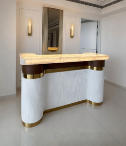 Comptoir de bar de luxe Sierra 8x2 pieds, unité de bar domestique avec plateau en pierre, mobilier haut de gamme pour espaces de divertissement à domicile - Product Image 2