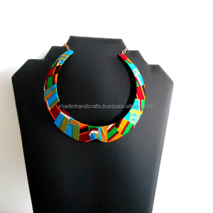 สร้อยคอลูกปัดแก้วลายดอกไม้สำหรับงานแต่งและงานเทศกาลทำมือ - Product Image 1