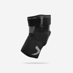 Soporte de Rodilla Suave y Transpirable para Fútbol, Baloncesto y Más - Uso Derecho/Izquierdo - Product Image 2