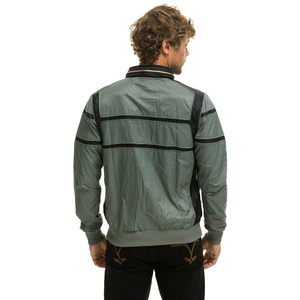 Chaqueta cortavientos deportiva de lona de nailon de alta calidad al por mayor, chaqueta de invierno impermeable con bolsillo y cómoda y elegante para hombre - Product Image 3