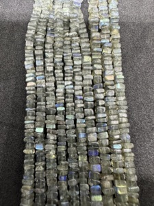 Labradorite Heishi Square , Labradorite Flat Square ,Labradorite Smooth Slice, 3mm, Good Quality with blue shining - Product Image 6