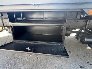 Tracteur routier diesel haute performance longue distance 6x4 avec cabine couchette pour le transport logistique sur autoroute - Product Image 6