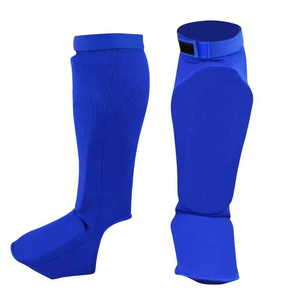 Protège-tibias personnalisés pour adultes – Protection sportive pour le football et la boxe - Product Image 1