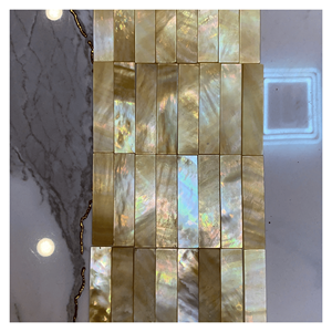 Nácar procesado a partir de capas de concha lisas para incrustaciones decorativas y elementos de diseño, hecho a mano en Vietnam. - Product Image 4