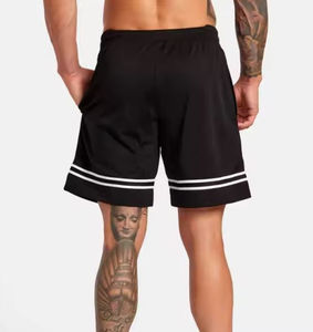 กางเกงขาสั้นลำลองผู้ชาย ผ้าฝ้ายเนื้อนุ่ม แห้งเร็ว ระบายอากาศดี รับผลิตตามแบบ OEM ราคาส่งถูก บริการ OEM - Product Image 2