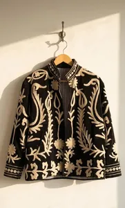 Chaqueta de Terciopelo Negro Premium para Mujer, Elegante Cuello Mao, Corte Cómodo, Blazer, Abrigo, Ropa Festiva para Fiestas - Product Image 2