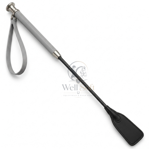 Fusta de entrenamiento para caballos con construcción de calidad, manejo cómodo y diseño ligero para escuelas de equitación y ecuestres. - Product Image 1