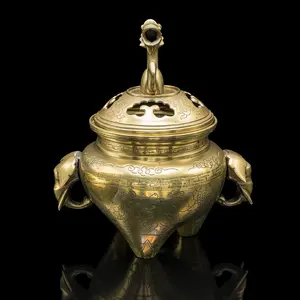 Elegant Premium <b>Bakhoor</b> Incense Burner for Arabic <b>Oud</b> Adding Sophistication to Interior Decor - Product Image 2