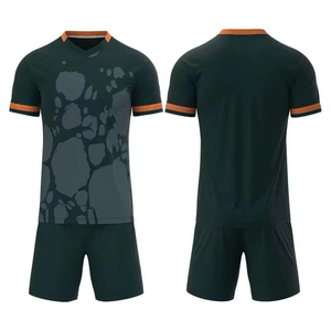 Uniforme de Fútbol Personalizado de Alta Calidad para Hombre, 100% Poliéster Transpirable, Impresión por Transferencia de Calor, Tallas Personalizadas, Venta al Por Mayor - Product Image 4