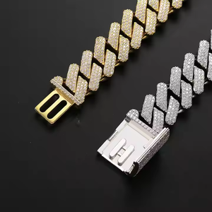 Chaîne cubaine de 20 mm entièrement pavée de moissanite, plaquée or et argent, bijoux de luxe pour hommes, collier hip-hop bling-bling - Product Image 4