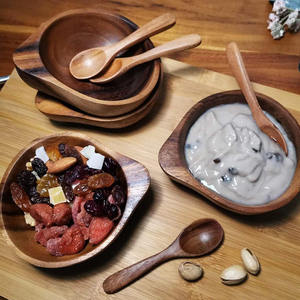Tazón de Madera Maciza Hecho a Mano de Primera Calidad con Acabado Natural Elegante para Ensaladas, Frutas, Bocadillos, Servir en la Cocina y Comedor Moderno - Product Image 5
